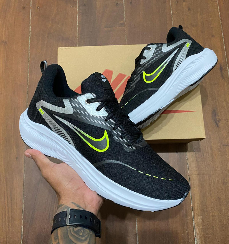 NIKE ZOOM X